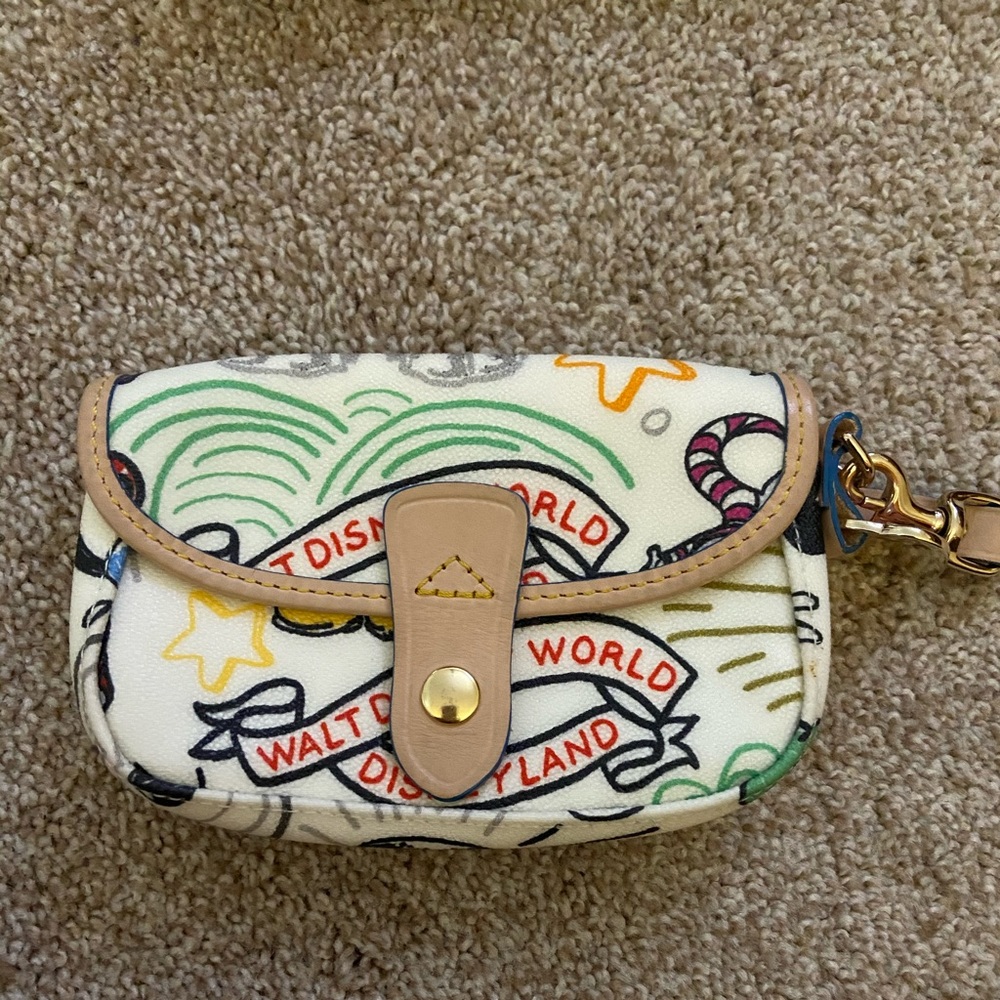 Wristlets, Crossbody bags, and jewelry organizers